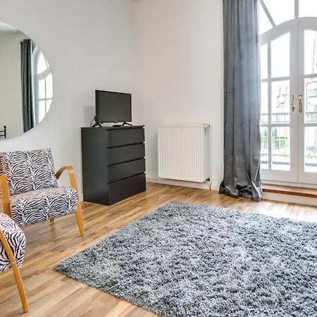 Zentrale In Der Apartamento *
